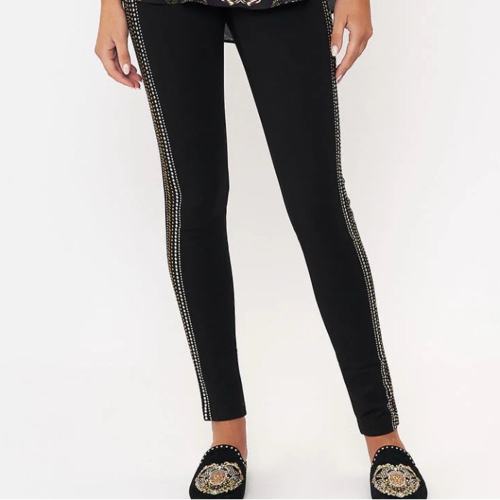 Carmen Marc Valvo Studded black Leggings Size Medium